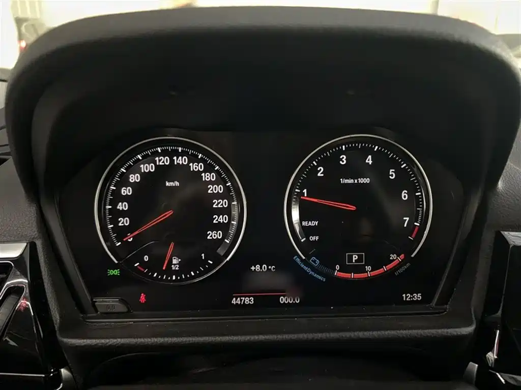 BMW 1 Series 2022 120i M Sport Shadow Edition фото 4