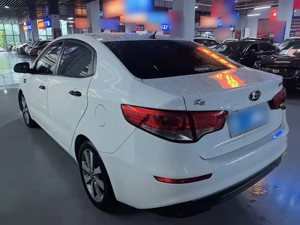 Kia K2 2015 Sedan 1.4L AT GLS фото 5