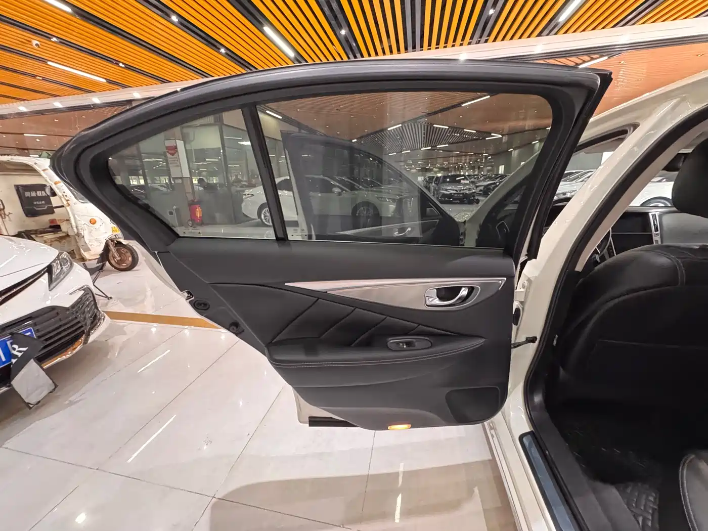 Infiniti Q50L 2022 2021 2.0T Premium