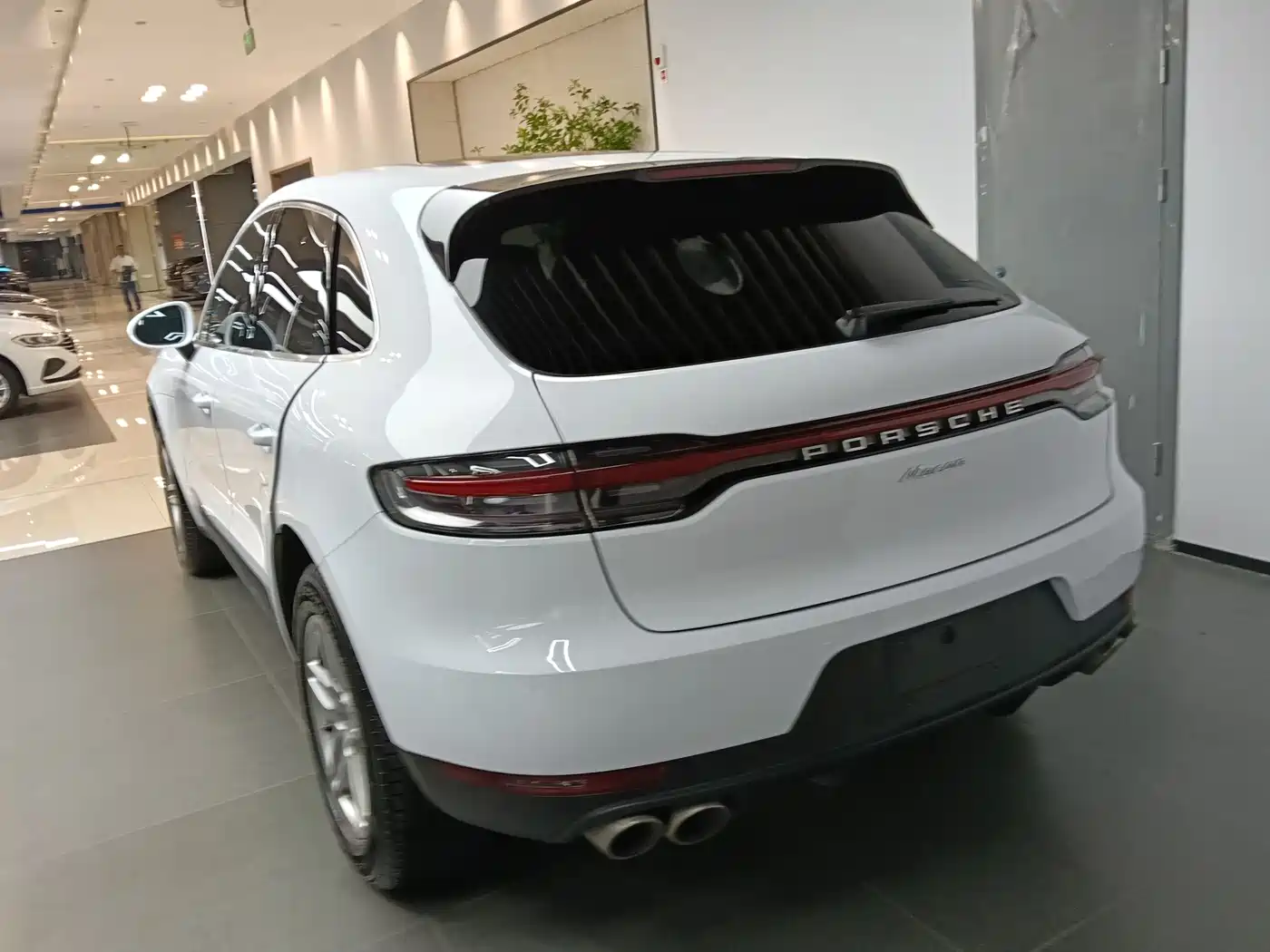 Porsche Macan 2020 Macan 2.0T фото 6