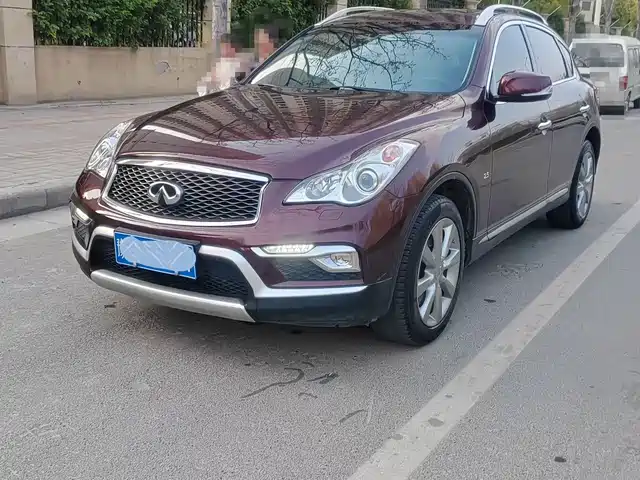 INFINITI QX50