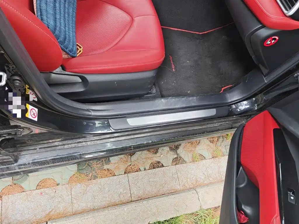 Toyota Camry 2018 2.5S Trend Edition фото 20