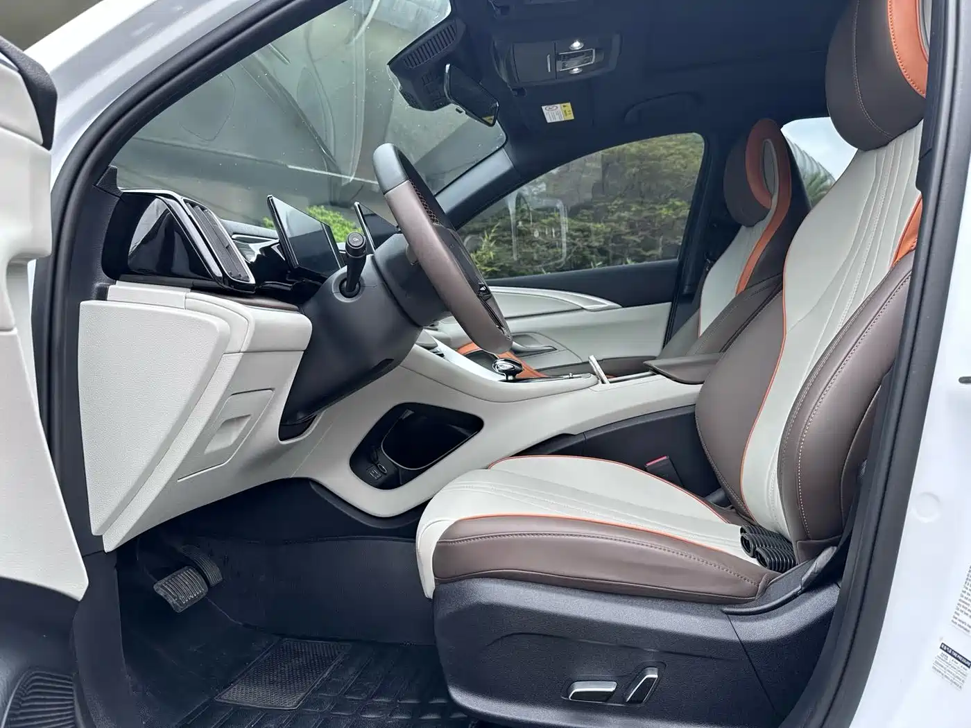 BYD Song Pro New Energy 2022 DM-i 110km Flagship фото 14