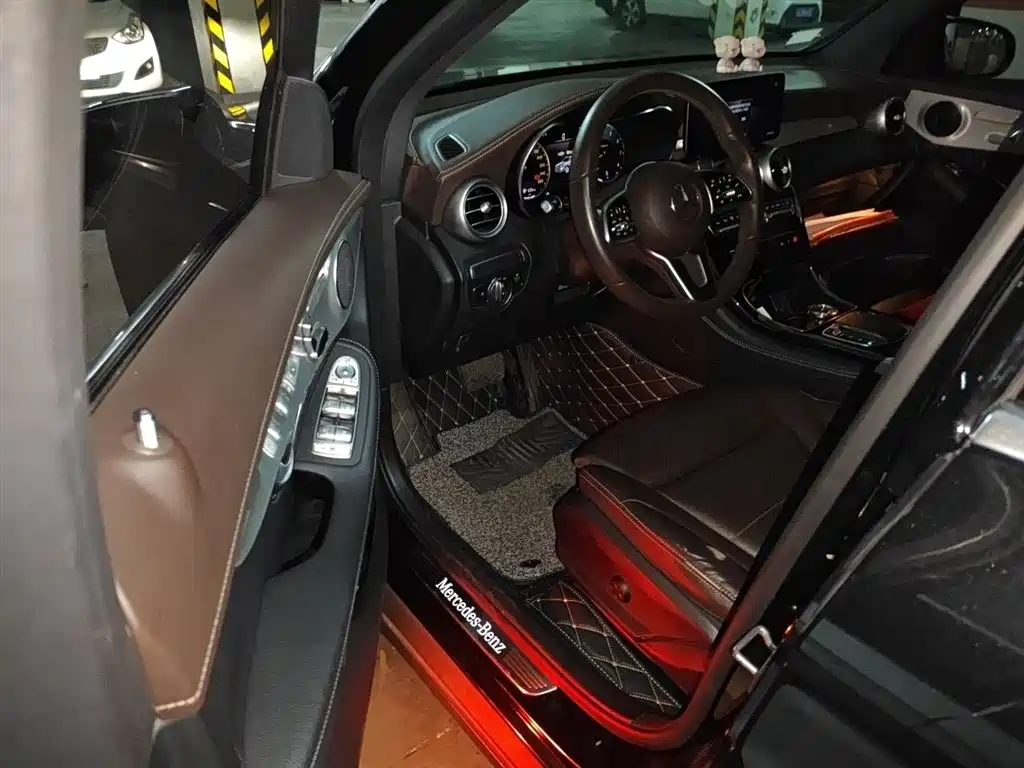Mercedes-Benz GLC 2020 Facelift GLC 260 L 4MATIC Dynamic фото 14