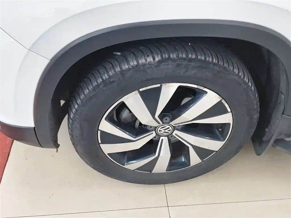 Volkswagen Tayron 2019 330TSI 2WD Luxury China V фото 25