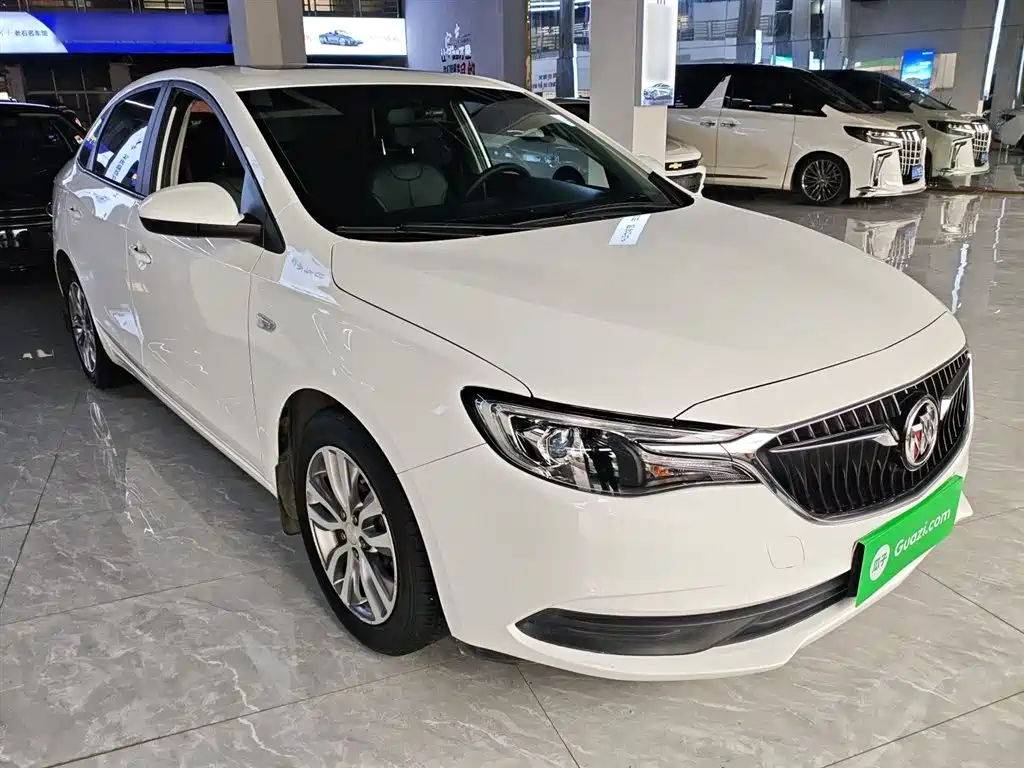 Buick Excelle 2021 Facelift 1.3T Auto Mild Hybrid Elite фото 4