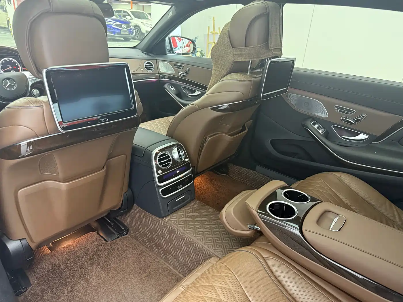 Mercedes-Benz Maybach S-Class 2016 2016 S 400 4MATIC