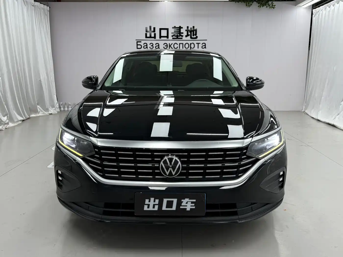 Volkswagen Passat 2023 280TSI Business Edition фото 2