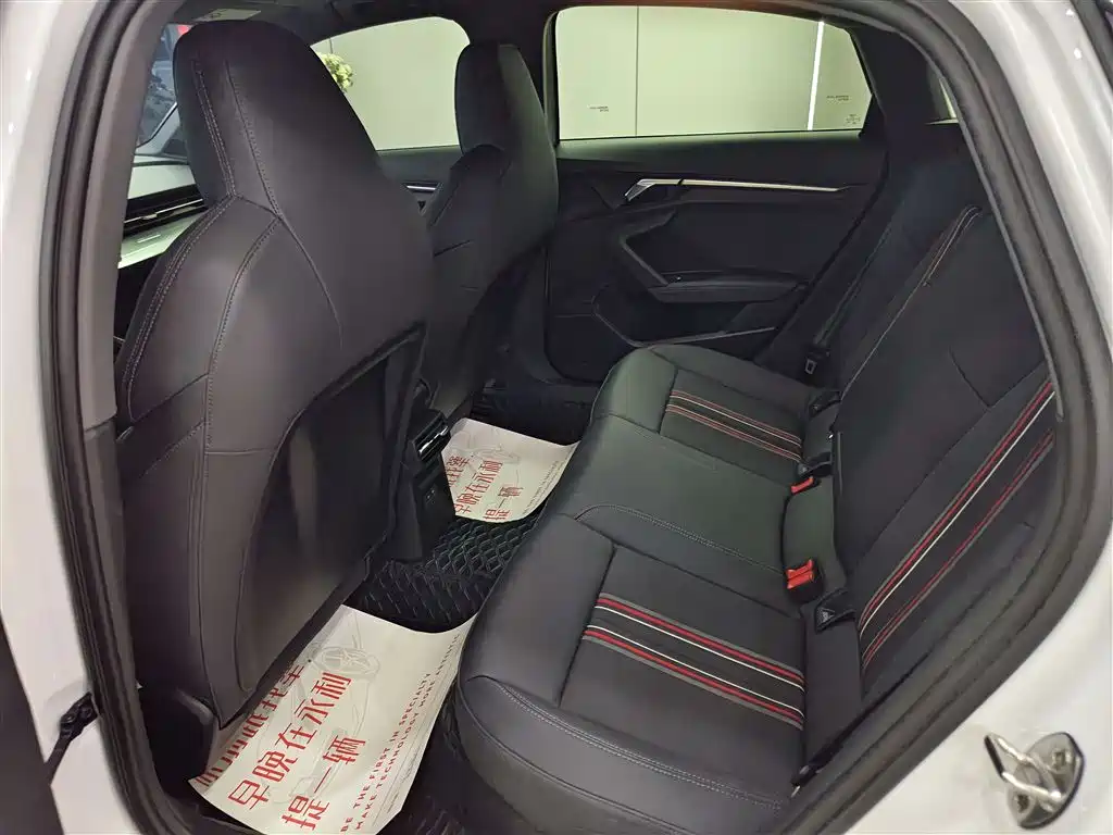 Audi A3 2023 Facelift A3L Limousine 35 TFSI Fashion Sport фото 11
