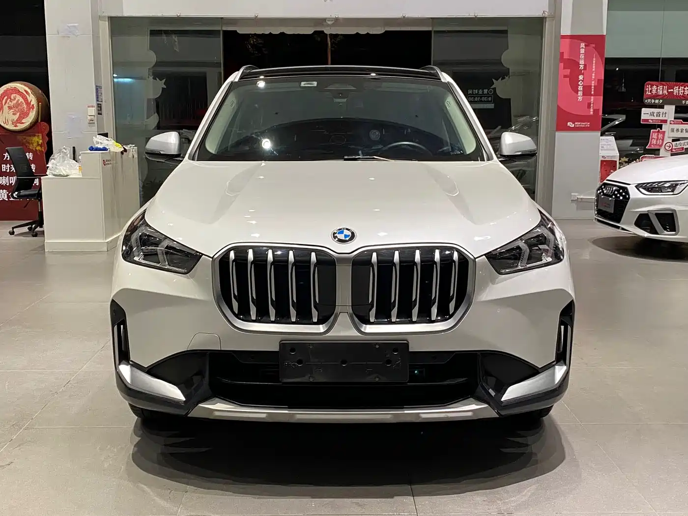 BMW X1 2023 sDrive20Li X Design Package фото 2