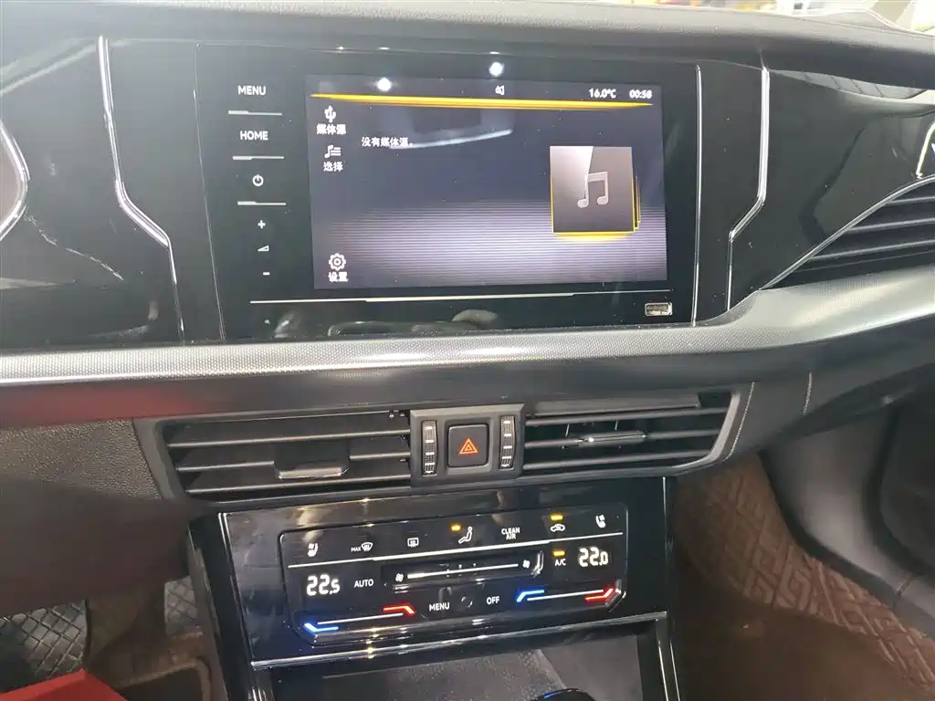 Volkswagen Passat 2025 Outstanding 380TSI Dragon Soaring Edition фото 13