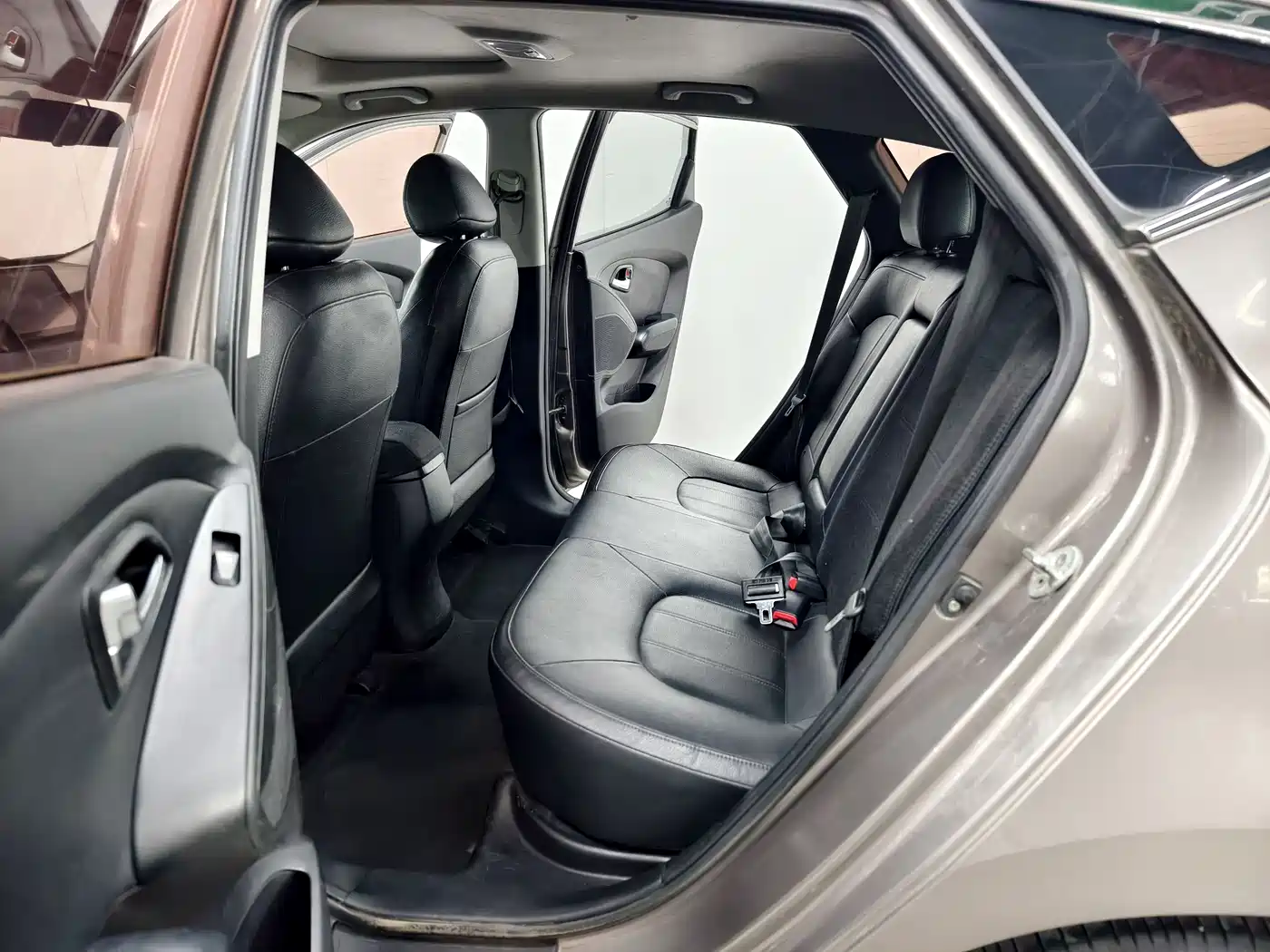 Hyundai Beijing Hyundai ix35 2012 2.0L Automatic 2WD GLS Elite фото 13