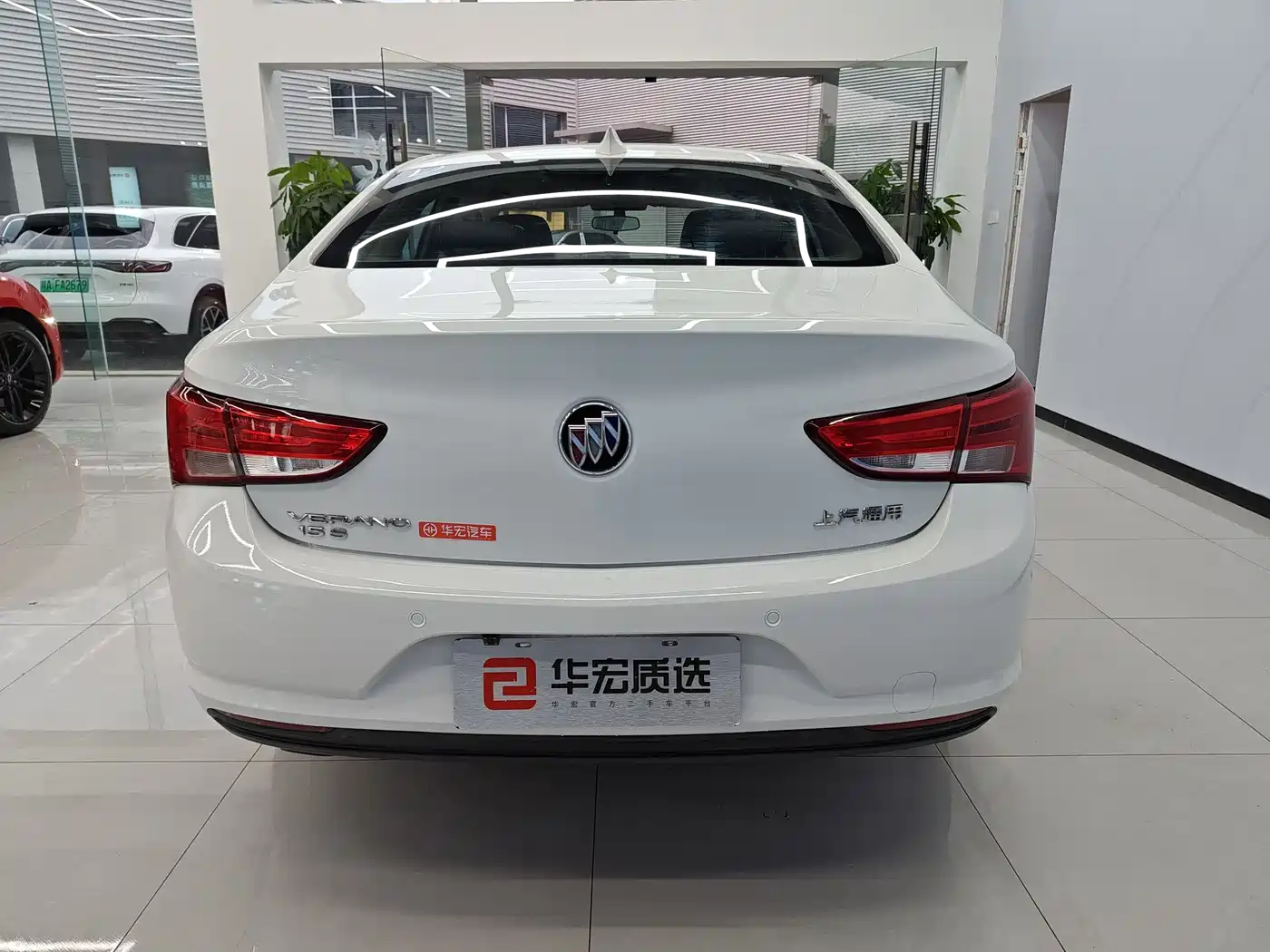 Buick Verano 2019 Sedan 15S Auto Leading фото 4