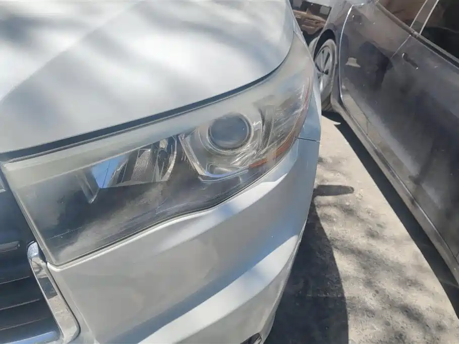 Toyota Highlander 2015 2.0T AWD Luxury Edition 7-seater фото 5