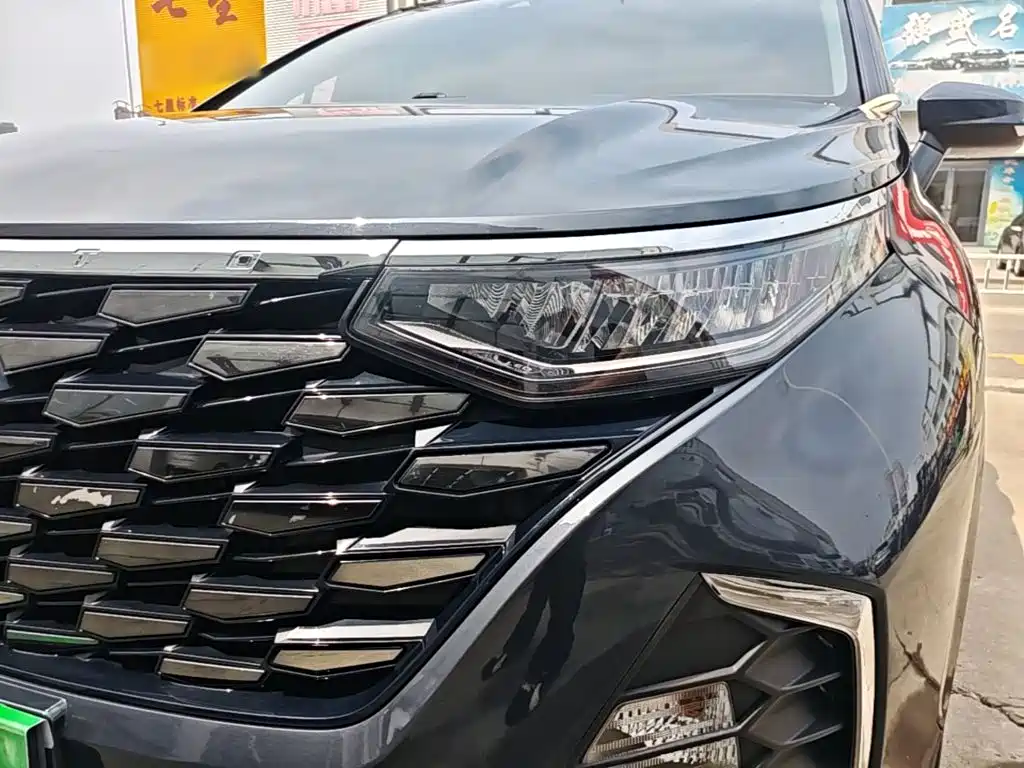 Hyundai Custo 2023 2021 270TGDi Premium LUX