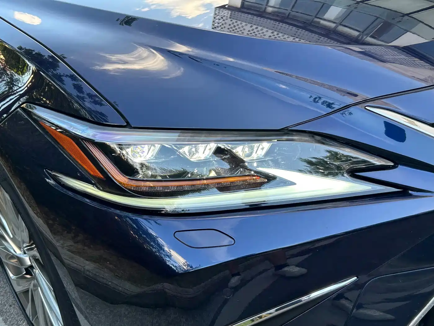 Lexus ES 2018 300h Executive Edition China V фото 18