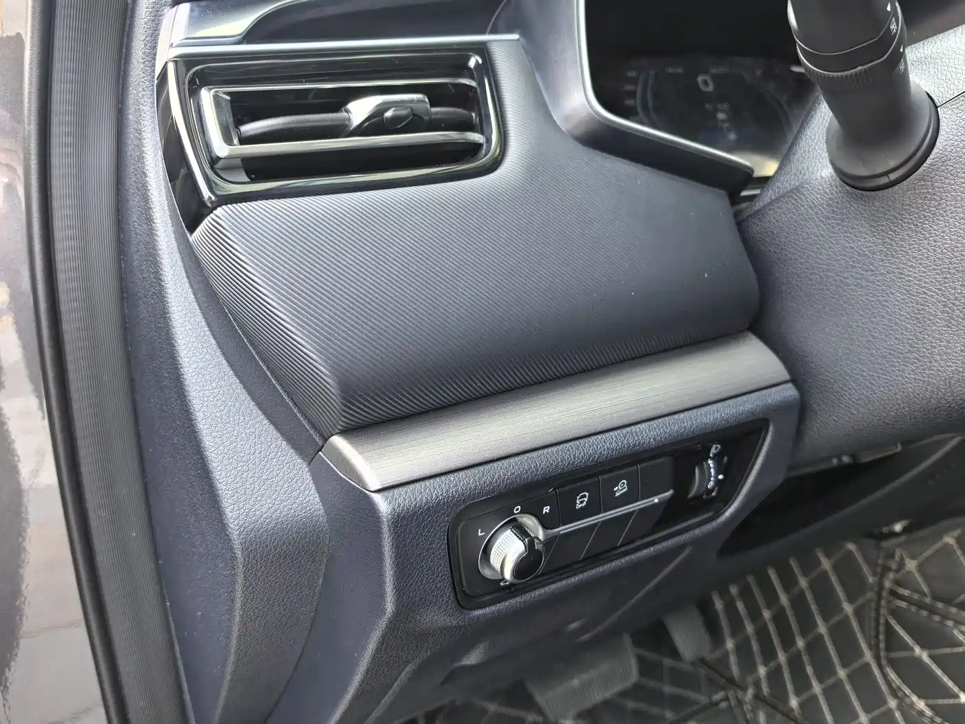 CHANGAN CHANGAN AUCHAN X7