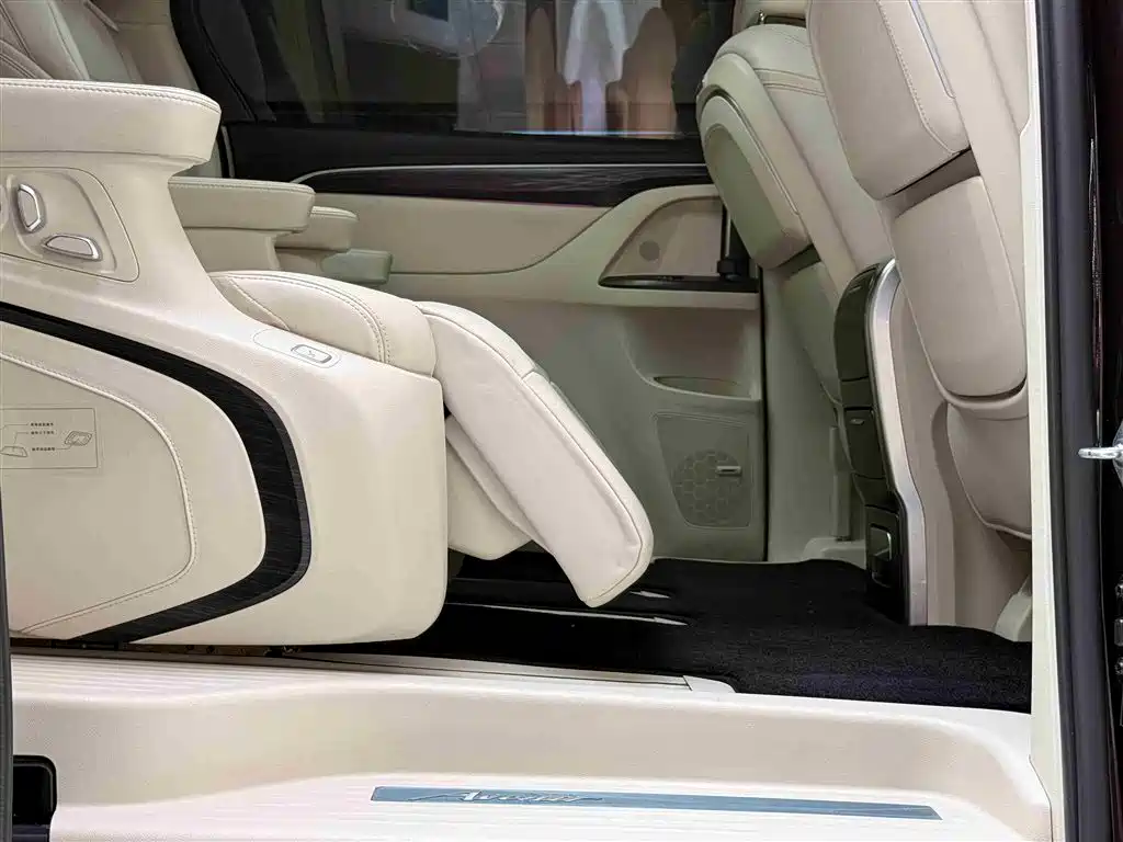 Buick GL8 2021 Avenir Aivia 6-Seater Elite Edition фото 16