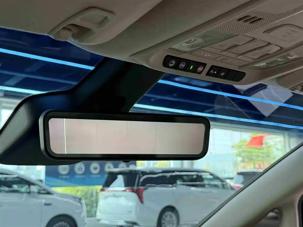 Buick GL8 2021 Avenir Aivia 6-Seater Elite Edition фото 24