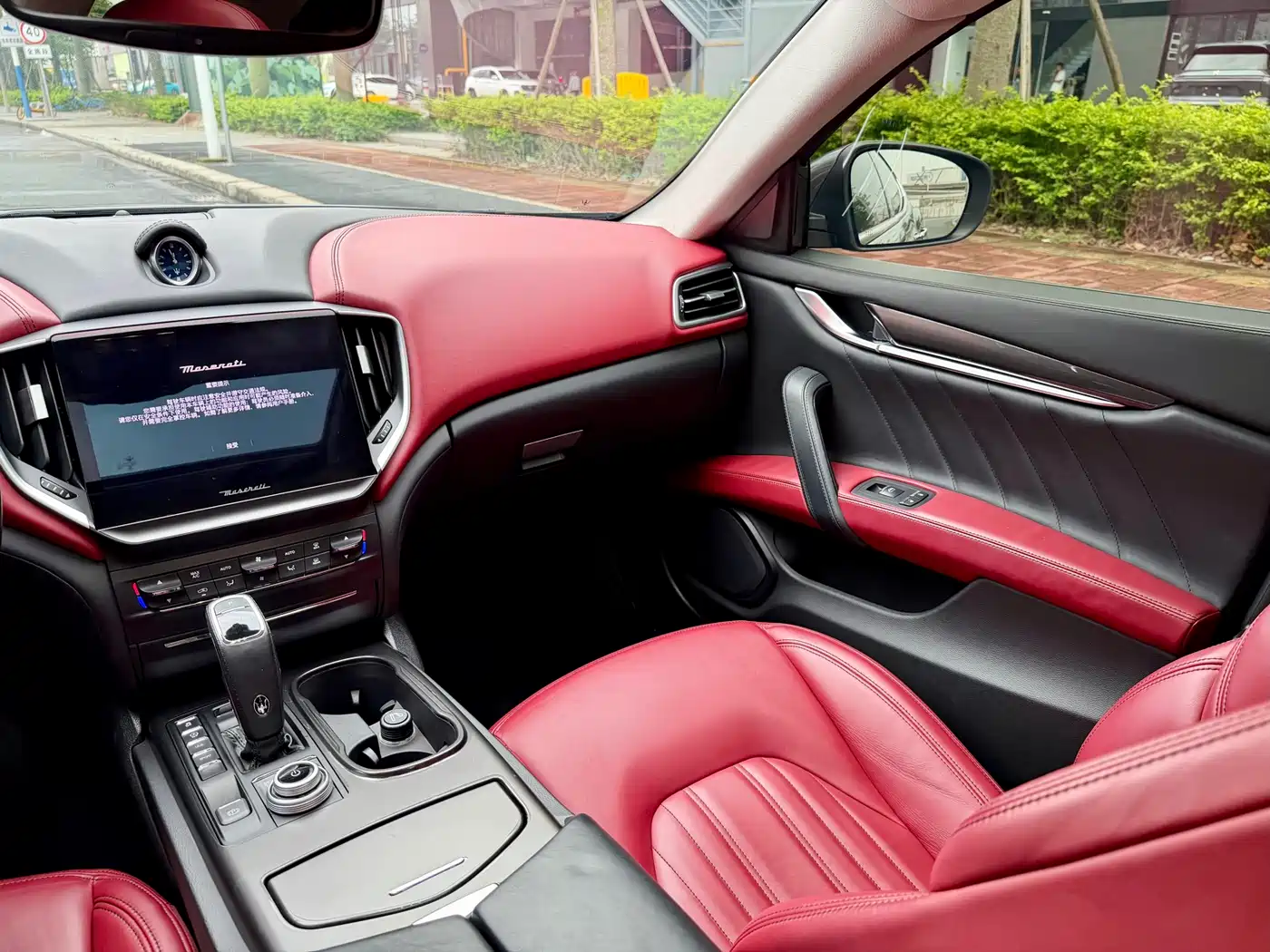 Maserati Ghibli 2021 2.0T Edge Edition фото 25