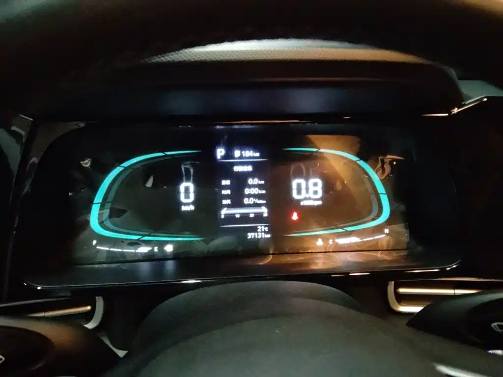 Hyundai Elantra 2023 1.5L CVT GLX Elite Edition фото 4