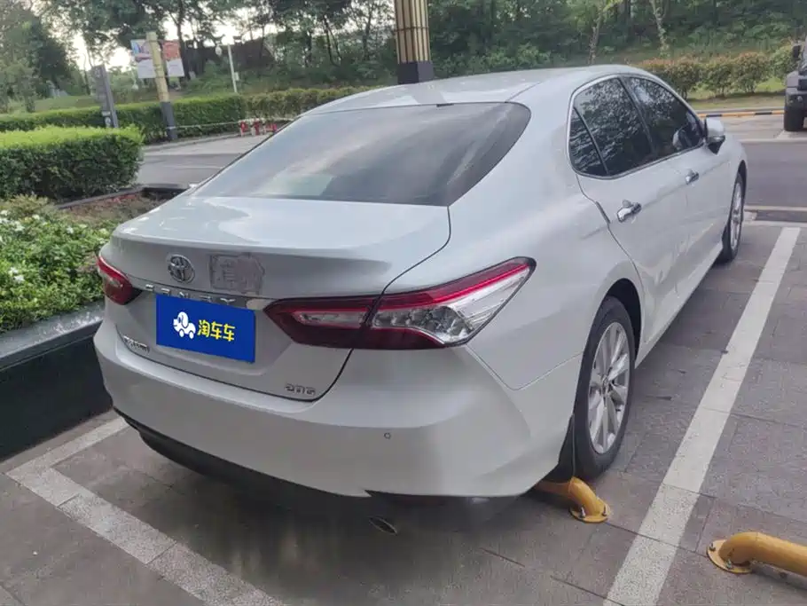 Toyota Camry 2019 2.0G Luxury Edition China VI фото 3