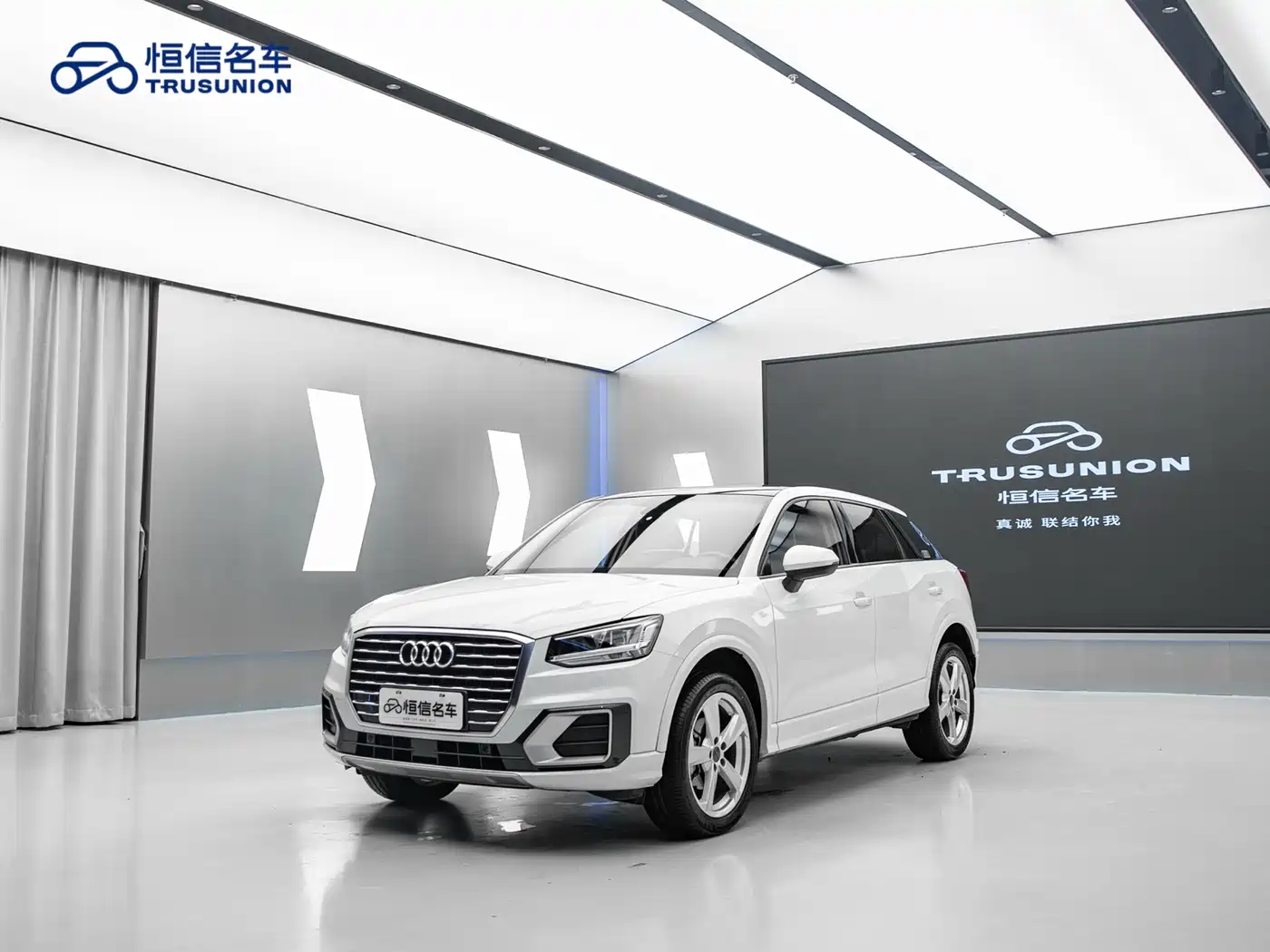 Audi Q2L 2018 35 TFSI Fashion Elegance China V фото 3