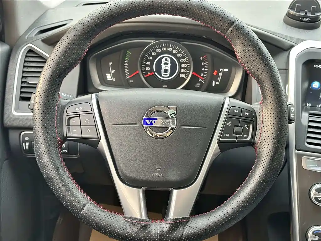 Фото 17 - Volvo XC60 (Import)