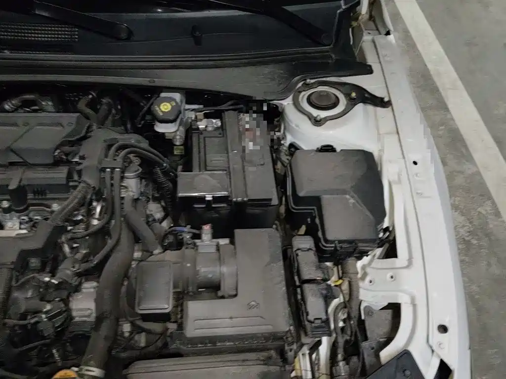 Hyundai Elantra 2023 1.5L CVT GLX Elite Edition фото 22