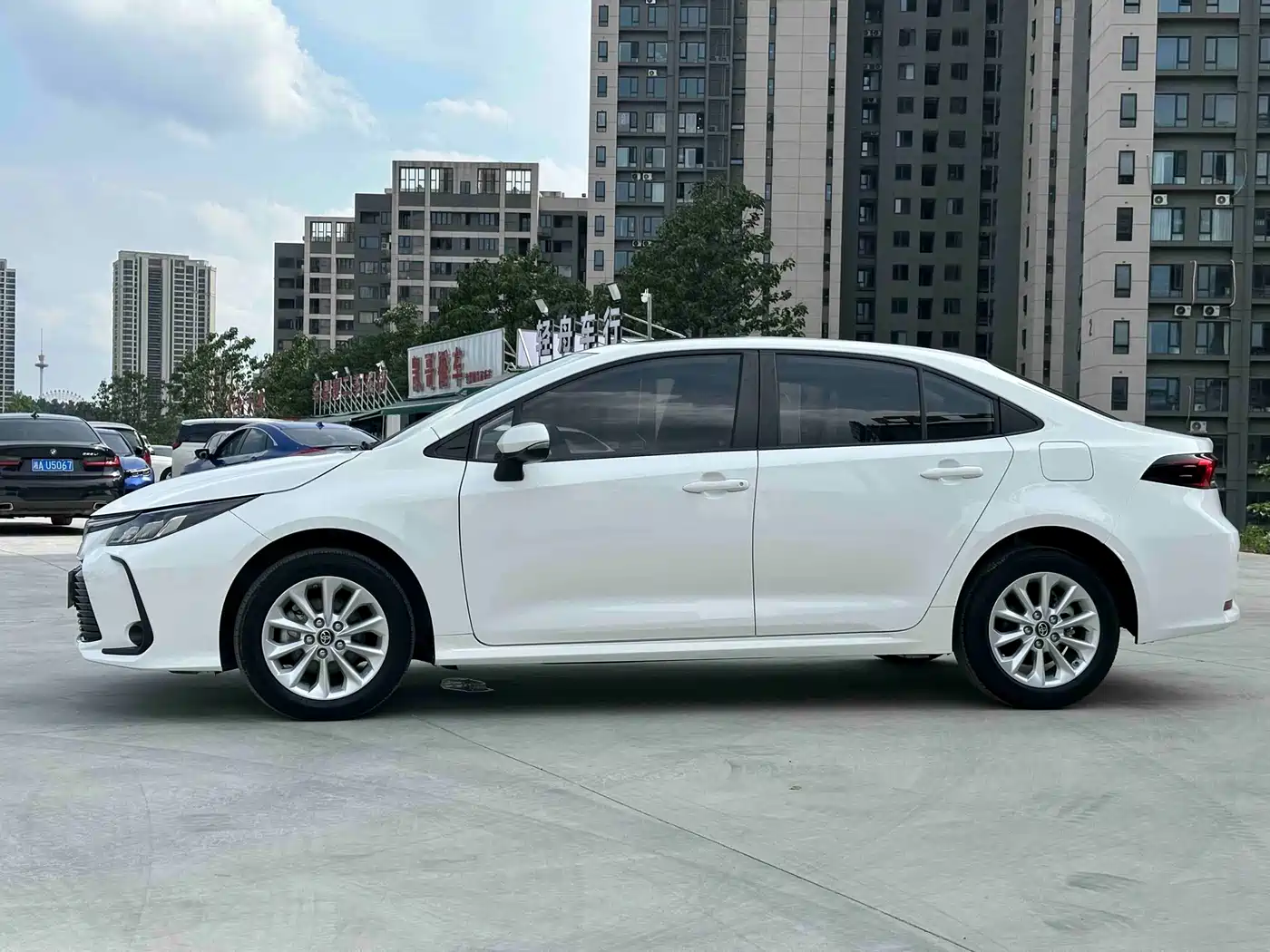 Toyota Corolla 2021 1.2T S-CVT Elite PLUS Edition фото 3