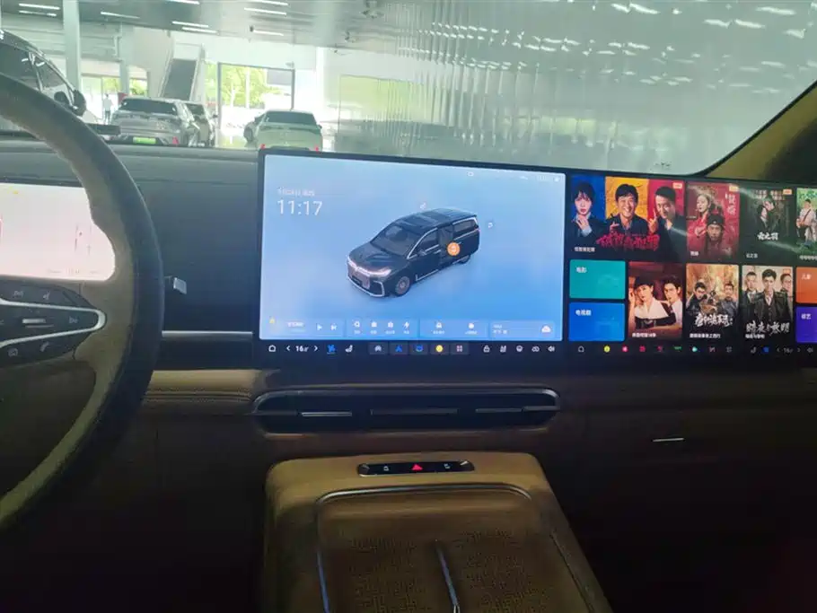 Voyah Auto Voyah Dreamer 2025 PHEV AWD Excellent Kunpeng Edition фото 13