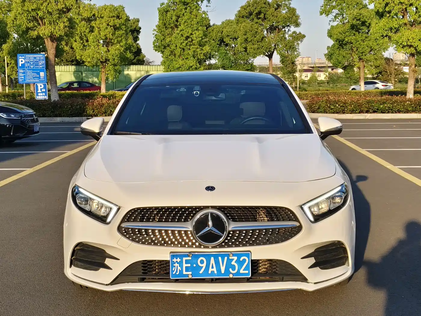 Mercedes-Benz A-Class 2019 A 200 L Sport Sedane Pioneer Special Edition фото 2