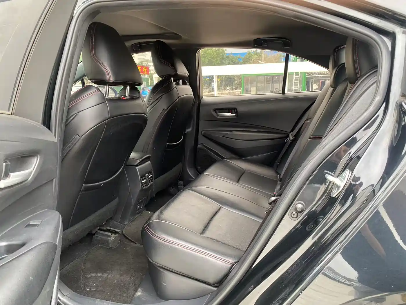 Toyota Levin 2022 Dual Engine 1.8H E-CVT Luxury Edition фото 6