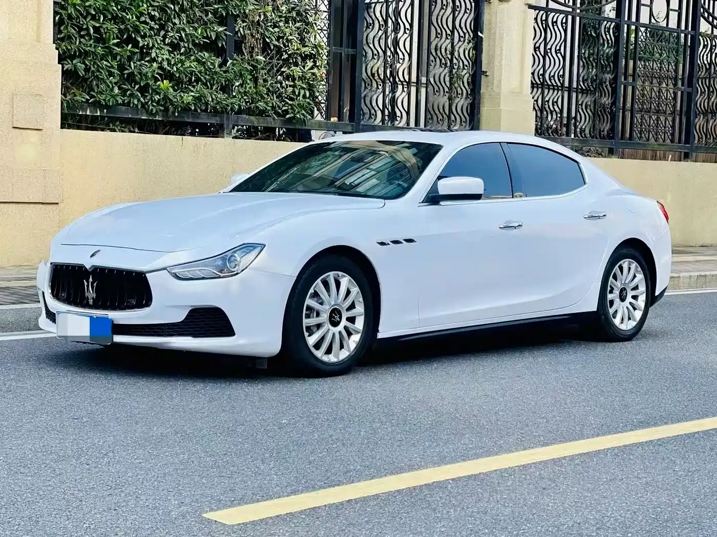 Maserati Ghibli 2015 2014 3.0T Standard