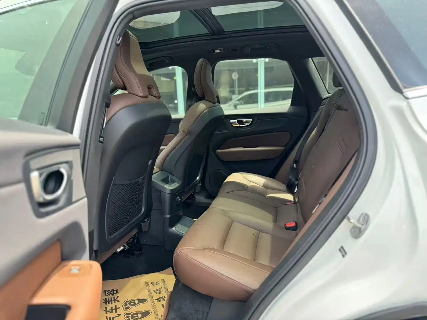 Volvo XC60 Plug-in Hybrid 2025 2025 Plug-in Hybrid Long Range AWD Zhiyuan Luxury Edition