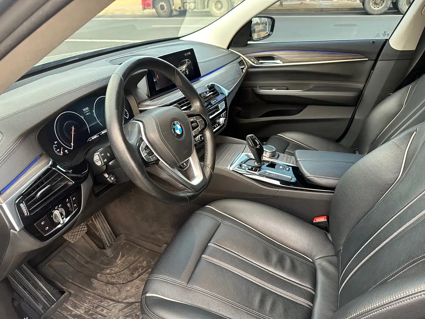 BMW 6 Series GT 2019 630i Luxury Design Package фото 12