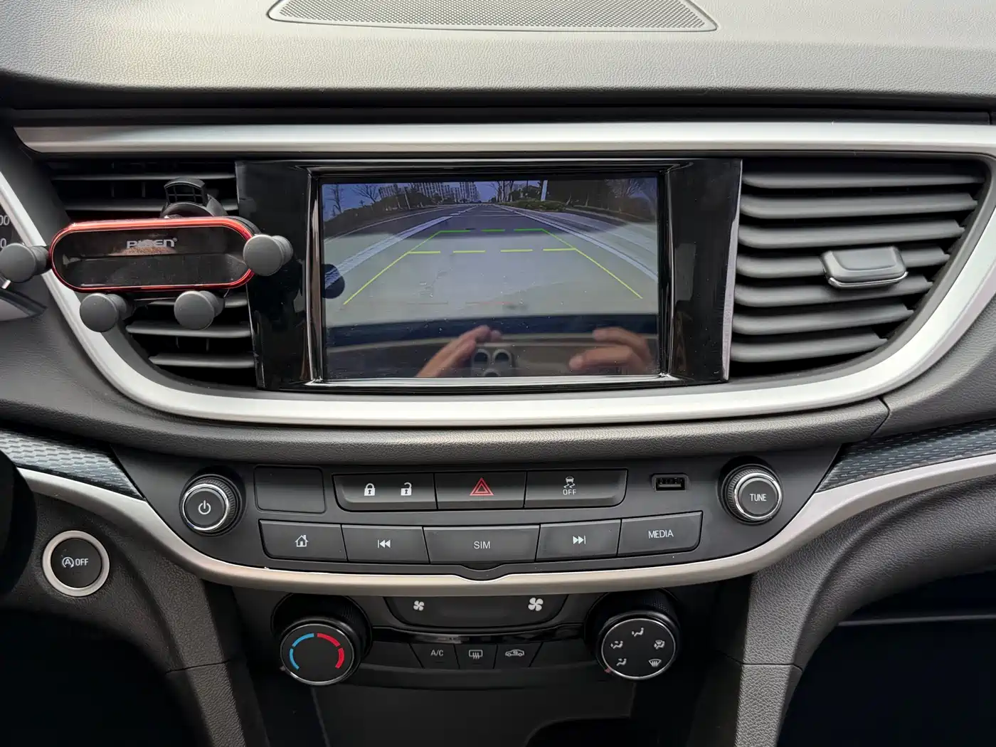 Buick Excelle 2021 Facelift 1.3T Auto Mild Hybrid Elite фото 15