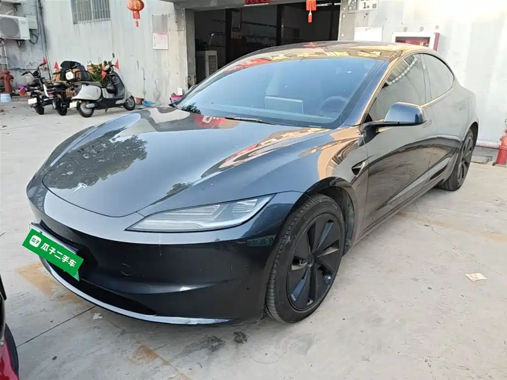 Tesla Model 3 2023 Rear-Wheel Drive