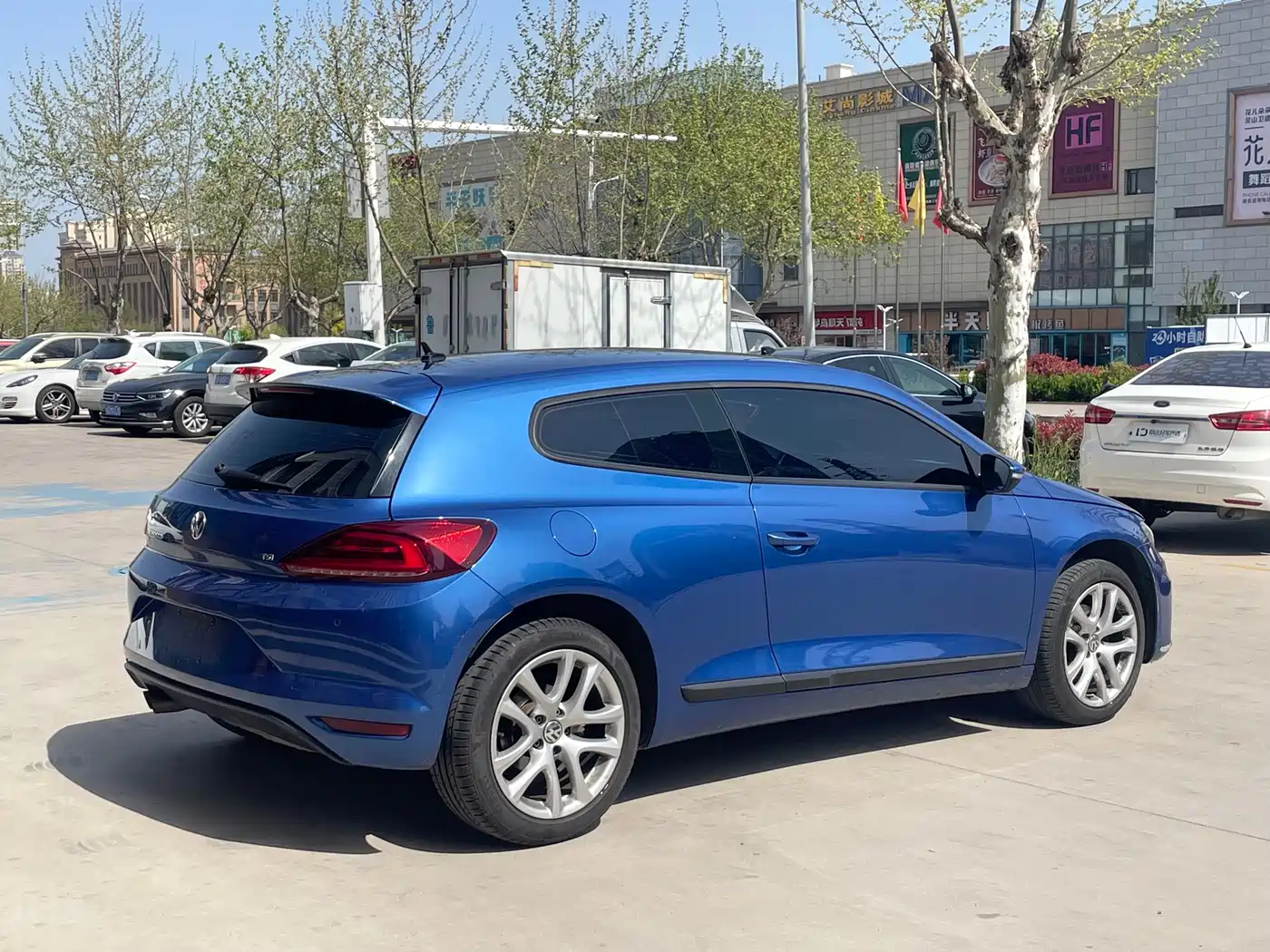 Volkswagen Scirocco 2015 1.4TSI Trend Edition фото 7