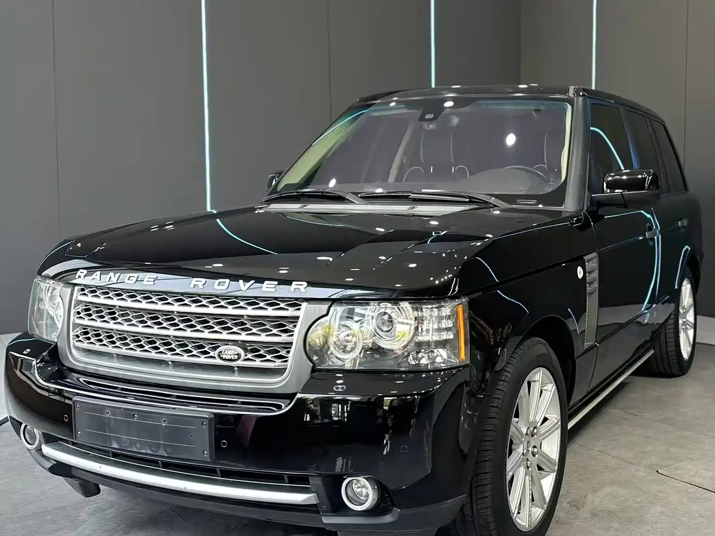 Land Rover Range Rover 2011 5.0 SC V8