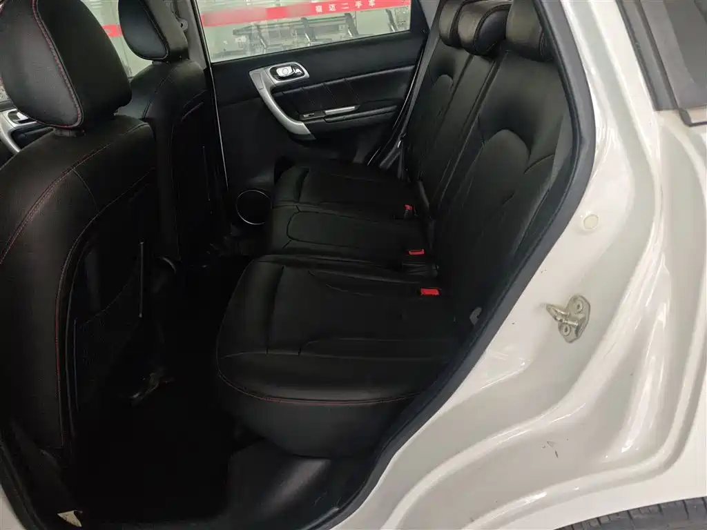 Haval H6 2016 Upgrade Edition 1.5T Manual 2WD Elite Type фото 17