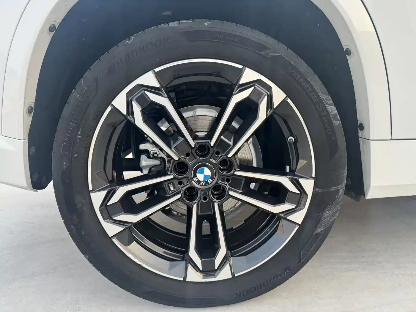 BMW X1 2024 sDrive25Li M Sport Package фото 16