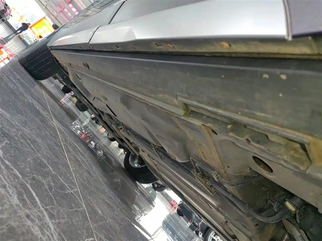 Cadillac XT4 2021 28T FWD Premium Edition фото 21
