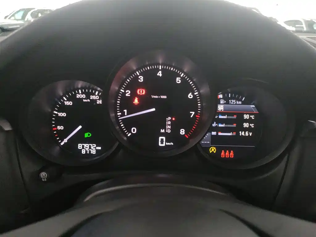 Porsche Macan 2022 Macan 2.0T фото 12