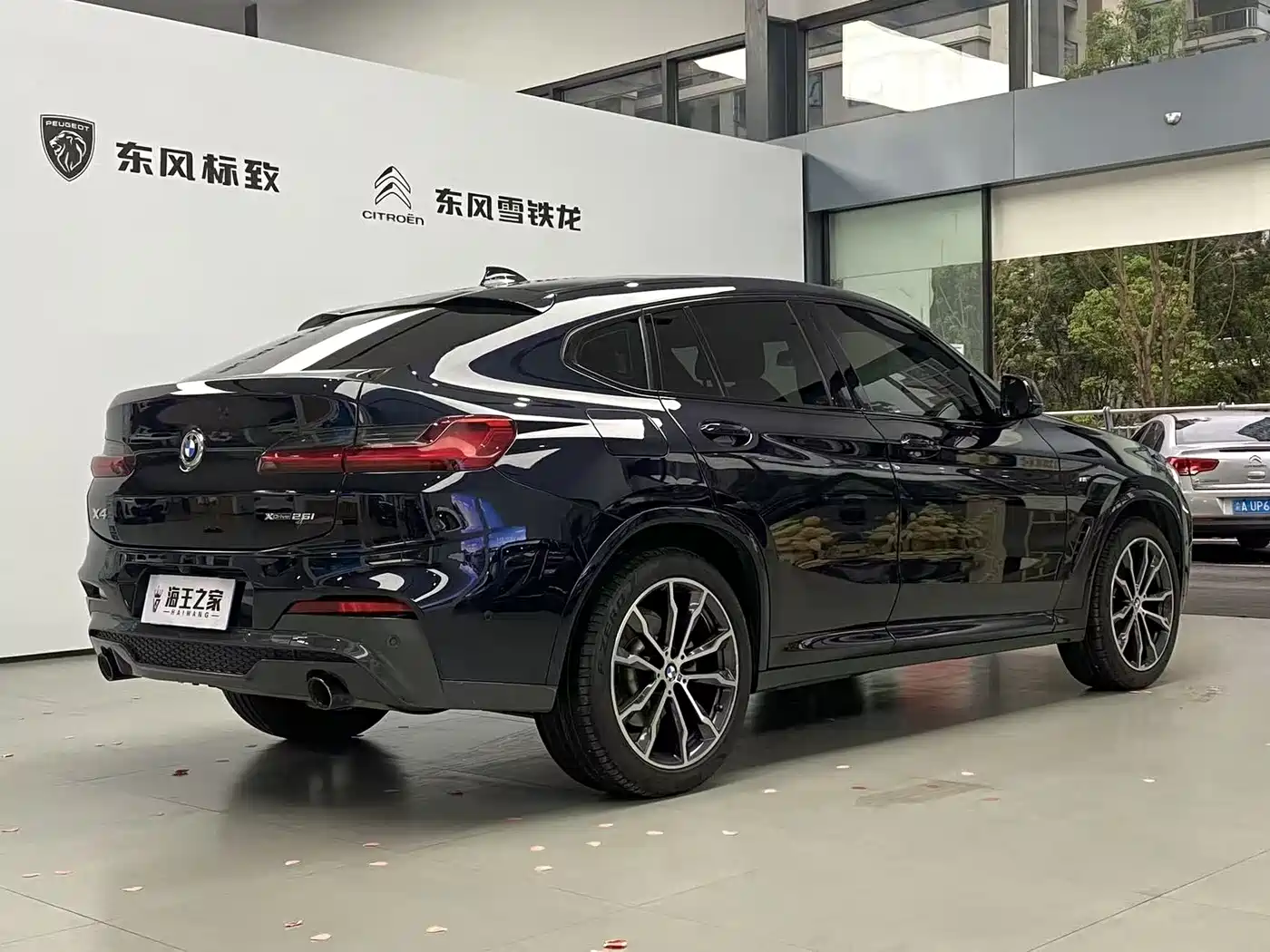 BMW X4 2021 xDrive 25i M Sport Glorious Night Package фото 5