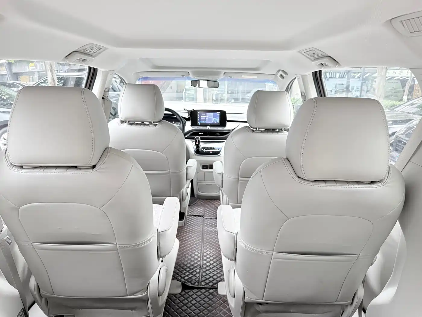 Buick GL8 2021 Land Business Class 652T Luxury фото 18