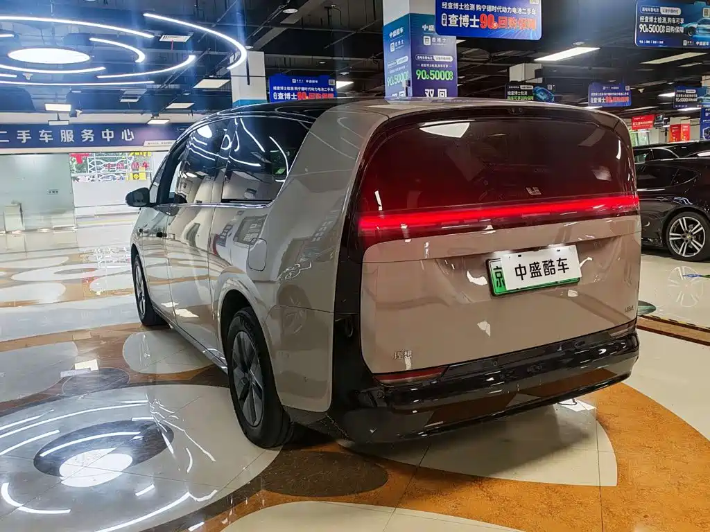Li Auto MEGA 2024 2024 Ultra