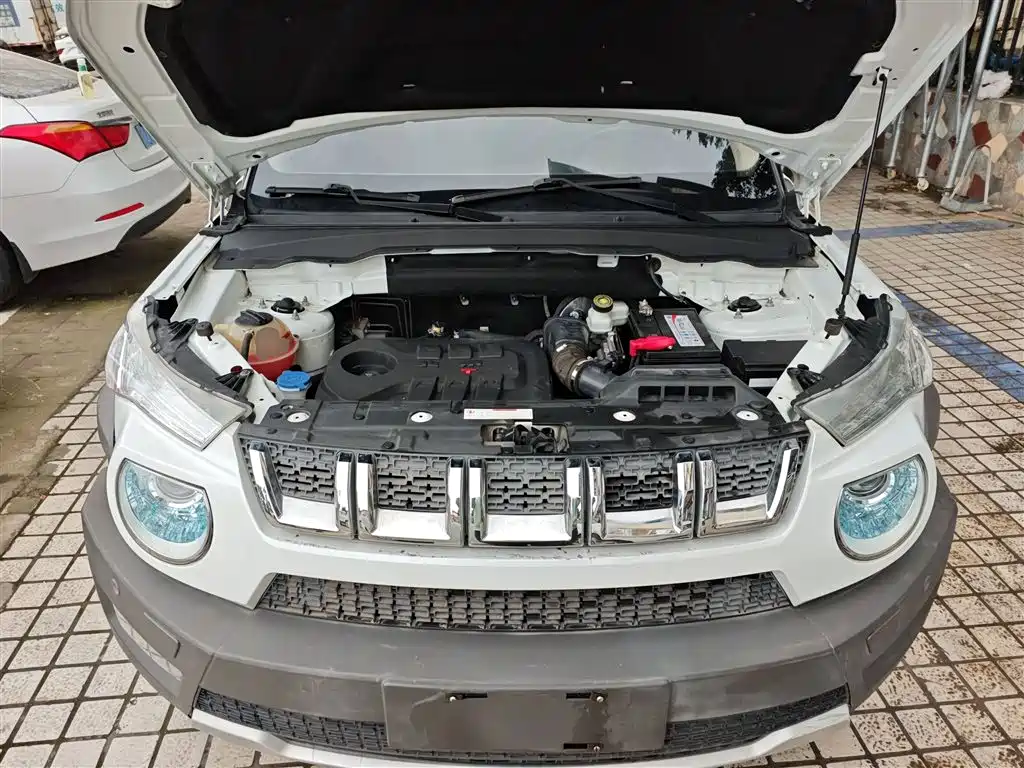BEIJING OFF-ROAD BJ20