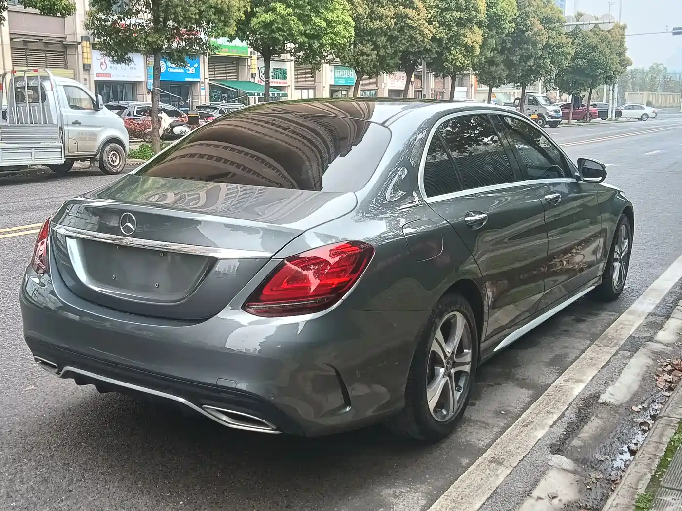 MERCEDES-BENZ C CLASS