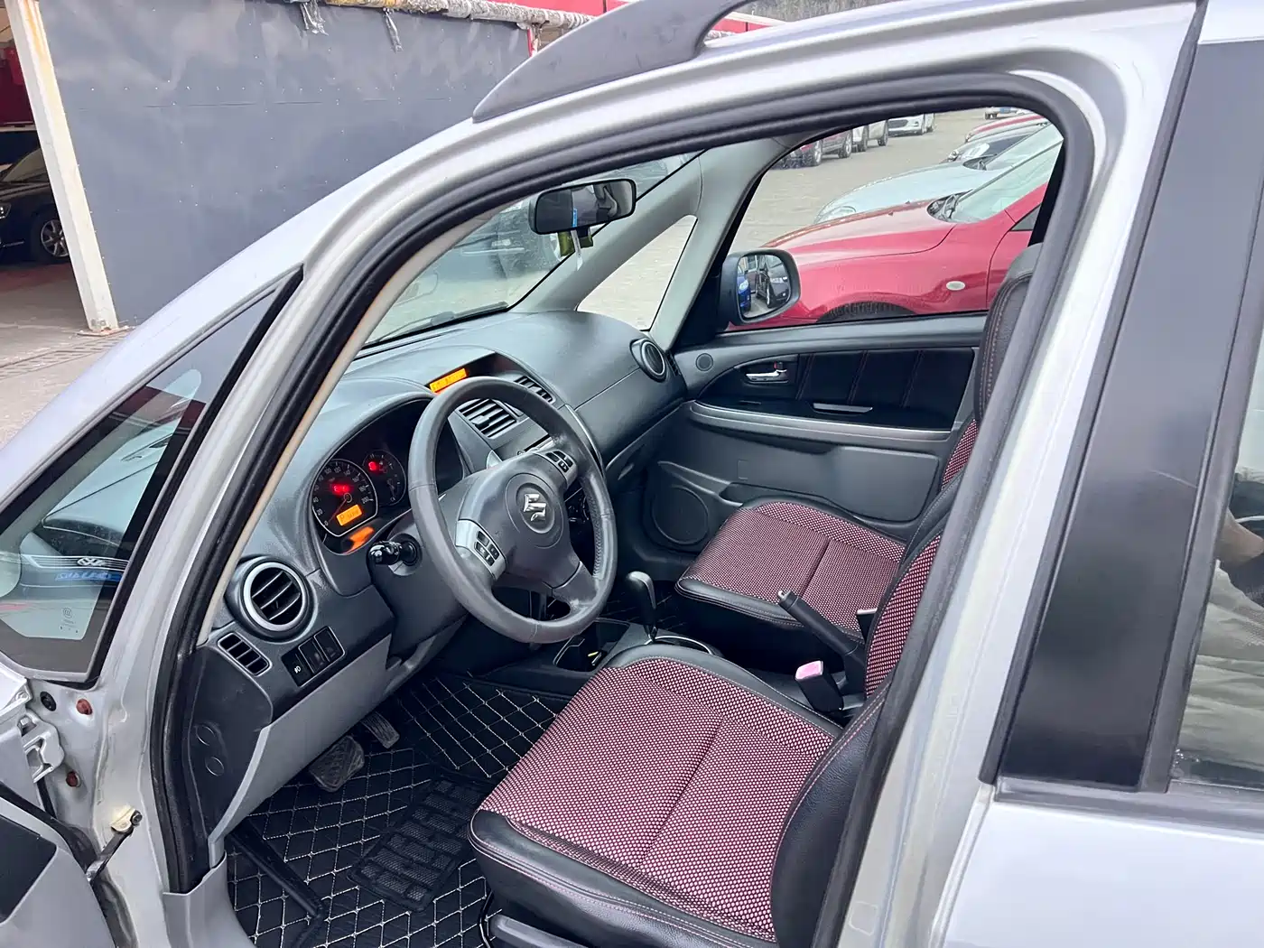 Suzuki SX4 2010 2010 Hatchback 1.6L Automatic Champion Limited Edition